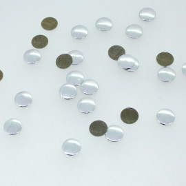 Clous plats argent
