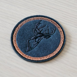 Badge brodé Tête de cerf - pretty mercerie - customization - mercerie en ligne - mercerie pas cher 