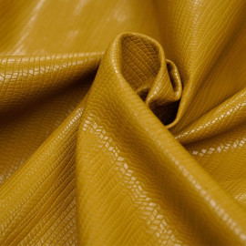 achat tissu simili cuir texturé amber gold - pretty mercerie - mercerie en ligne