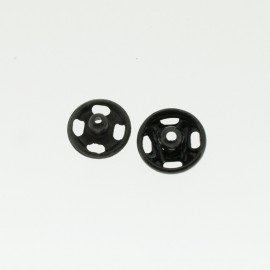 Boutons pressions noir 7 mm