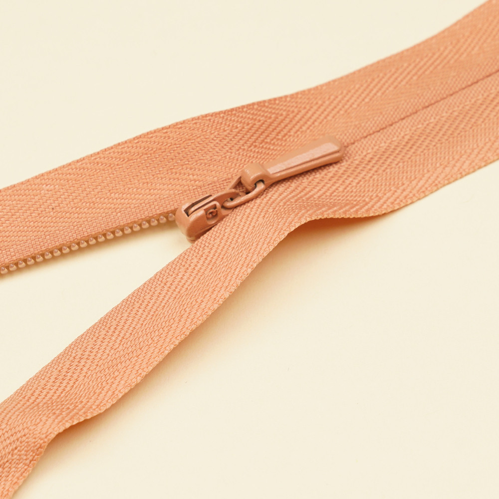 Fermeture éclair invisible non-séparable blanche 25 cm