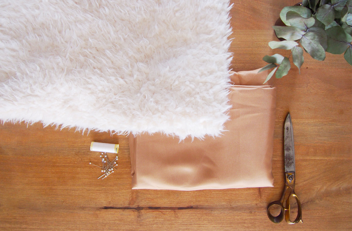 pretty-blog-tuto-couture-patron-veste-fausse-fourrure